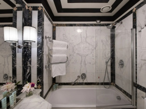 Helvetia & Bristol Firenze – Starhotels Collezione