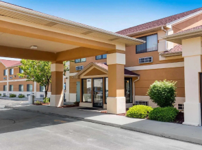 Quality Inn Monee I-57