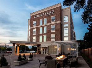 Courtyard by Marriott Rochester Downtown