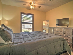 Caryville Home w/ Dock, Steps to Norris Lake!