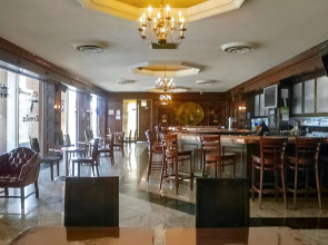 Congress Plaza Hotel