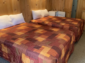 Whippoorwill Motel & Campsites