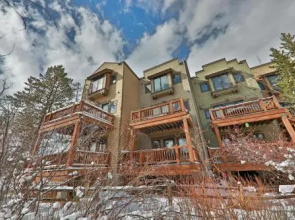 102 Willows Way Townhouse