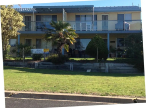 Blue Waters Apartment
