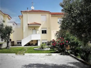 Panos house