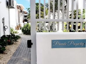 Coco's Beach House