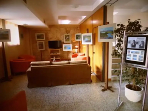 Montalegre Hotel