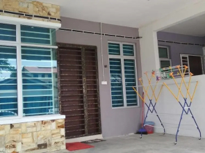 Alya Homestay