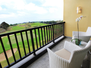 The Rich Prada Bali