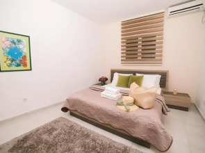 Superior Onebedroom Apartment