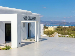 Cezaria Naxos Hotel