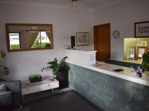Cardiff Motor Inn