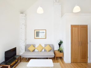 Modern Apartment In The Centre of Teignmouth