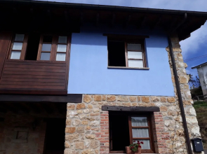 Beautiful Rural House With Pool Near the Beach and the Mountains