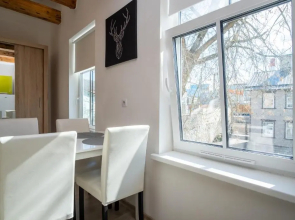 Contact Free Apartments with Free Parking by Dream Stay