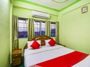 OYO 60968 Hotel Ashirwad