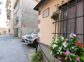 ALTIDO Warm Flat for 4, Located in Quiet Area