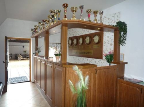 Golden Golem Hotel