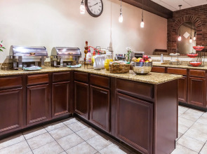 Ramada Plaza by Wyndham Albany