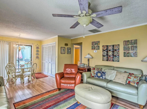 4 Mi to Barefoot Landing: North Myrtle Beach Home