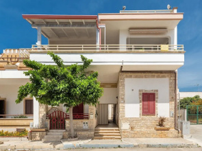 2986 Casa Apollo by Barbarhouse