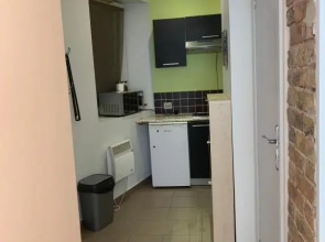 Riverside Promenade apartment S