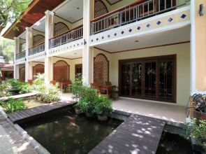 Thai Palace Resort