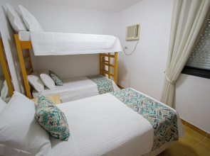 Apartamento com vista para o mar a uma quadra da praia