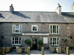 Shireburn Arms Hotel