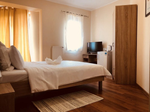 Monte Carlo Palace Hostel