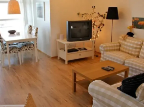 Eyjasol Apartment Hverafold