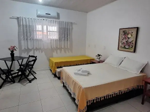 Pousada da Tia Lúcia-Loft Rosa Vermelha