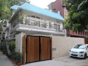 Seclude City Serviced Apartments
