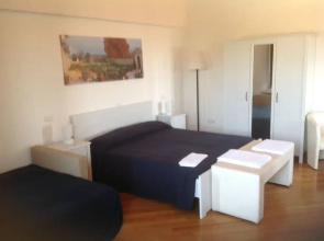 Suite 801