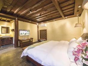 Charming Time Inn