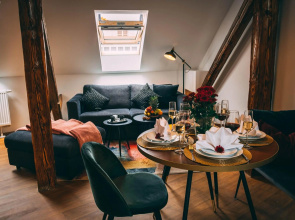 Luxury Oasis, Sauna, AC and Free Parking