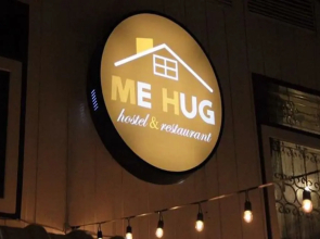 ME HUG Hostel&Restaurant