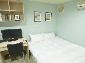 Mambo Hostel