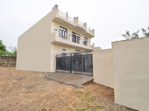 Kukas Guest House by OYO Rooms