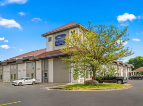 Baymont by Wyndham Batavia - Darien Lake