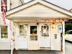 Penn Lodge Hotel & Suites
