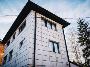 Luxury 3 Story House- Best View- Free Parking
