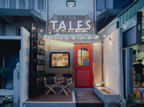 Tales Khaosan Cafe & Hostel