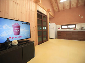 Pohang Solbat Hwangto Maeul Pension