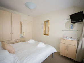 James Guest House