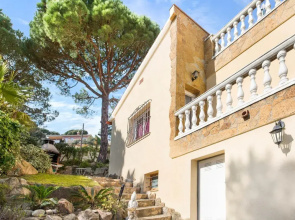 Charming 3-bedroom Villa in Lloret de Mar