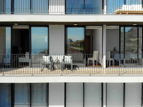 Apartment with 2 Bedrooms in Caniço, with Wonderful Sea View, Furnished Terrace And Wifi