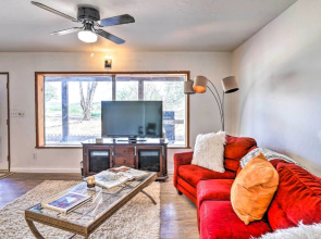 Pet-friendly Chino Valley Cabin w/ Game Room!