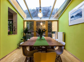 Spacious two storey apartment in Karlin