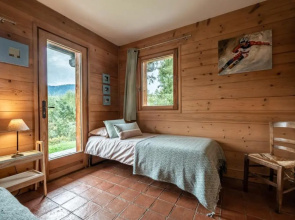 Chalet 5 minutes walk from the center of Megève and Ski-in ski-out